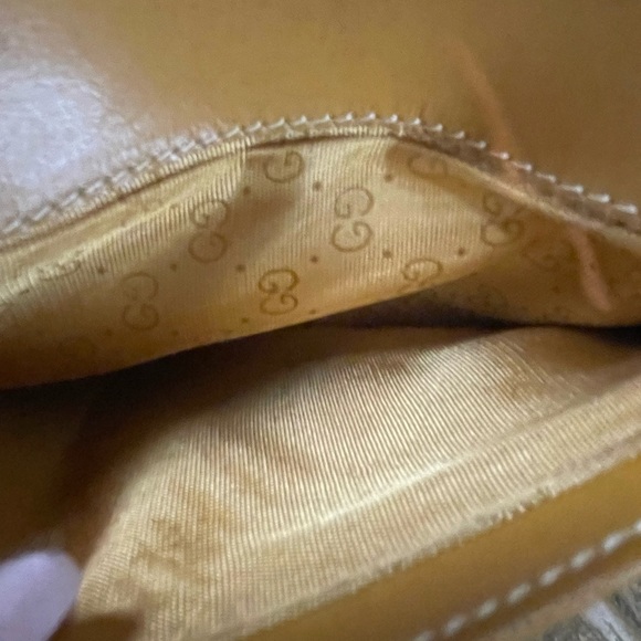 Gucci Wallet - Picture 8 of 10